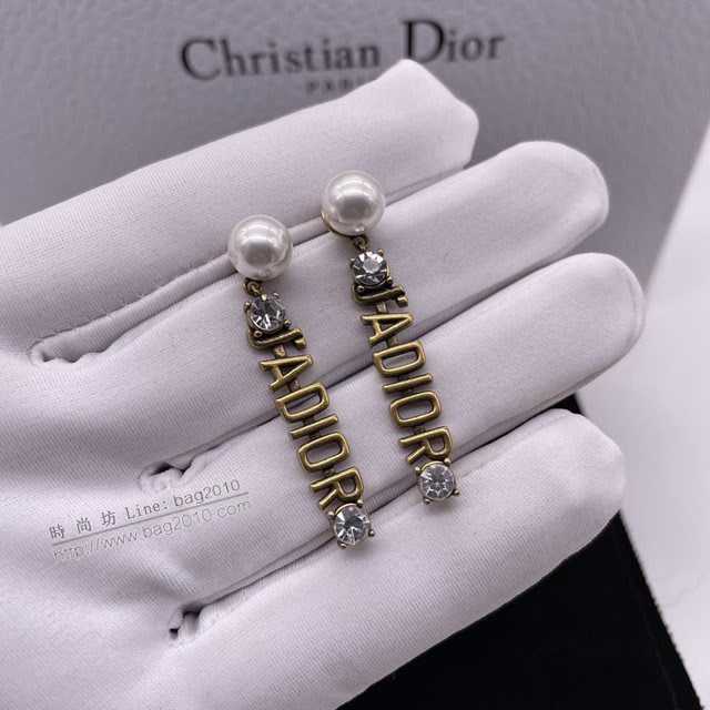 Dior飾品 2021新款DIOR迪奧字母耳釘  zgd1215
